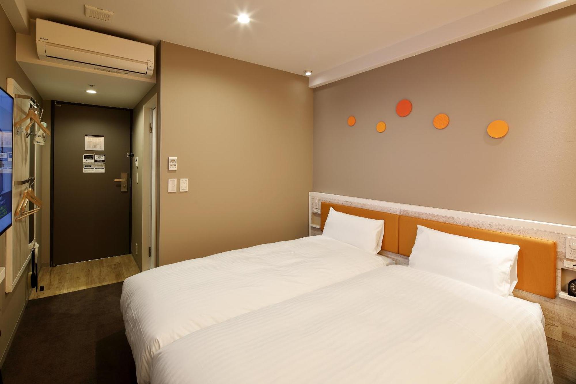 Via Inn Shin Osaka Shomenguchi Extérieur photo